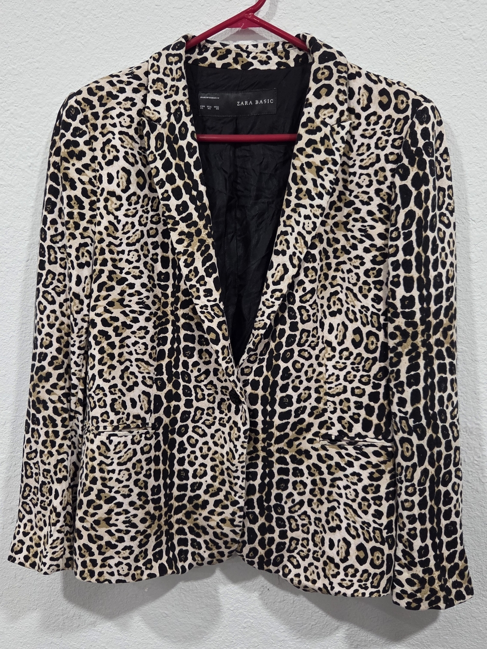 Zara Leopard Print Blazer in Beige, Black and Cream